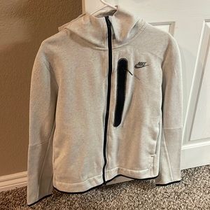 Nike tech jacket